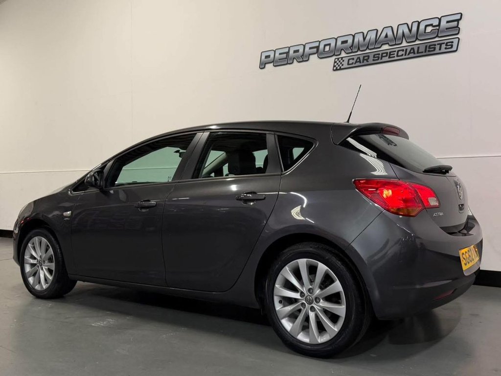 Used Vauxhall Astra 2012 for sale - 76772652: Photo 12