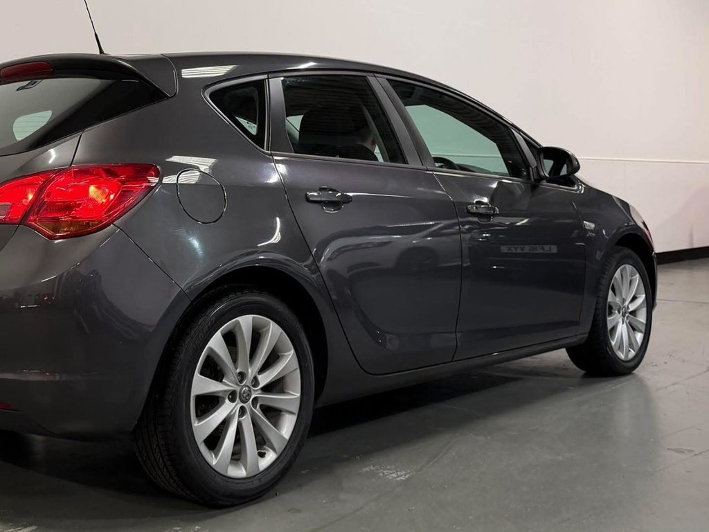 Used Vauxhall Astra 2012 for sale - 76772652: Photo 14