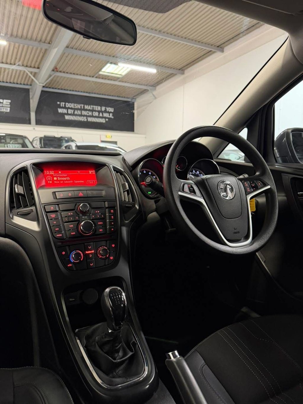 Used Vauxhall Astra 2012 for sale - 76772652: Photo 20