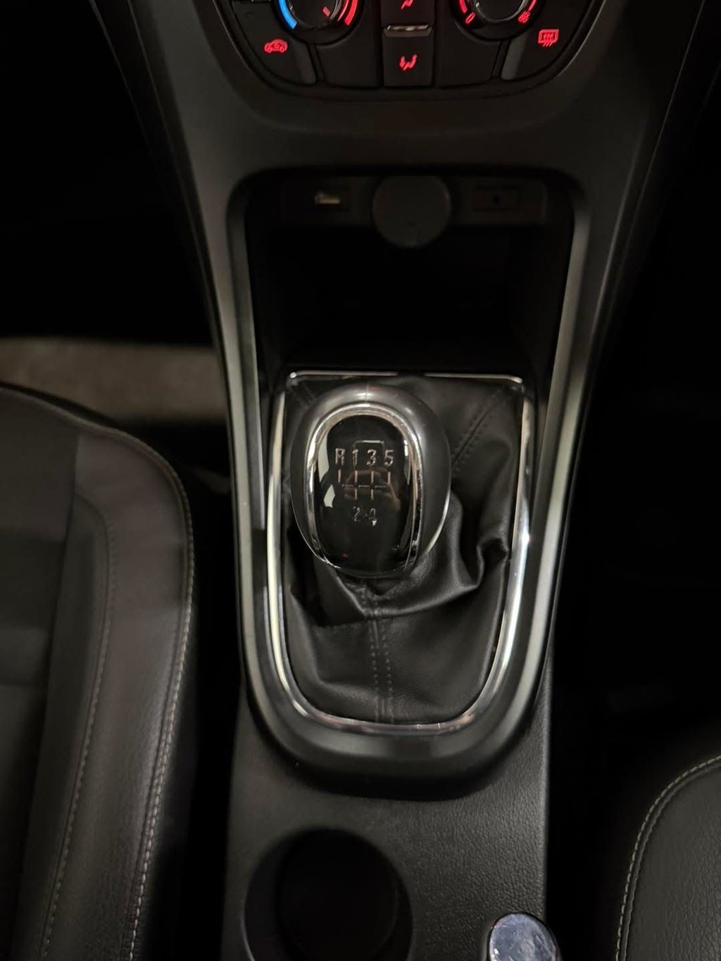 Used Vauxhall Astra 2012 for sale - 76772652: Photo 24