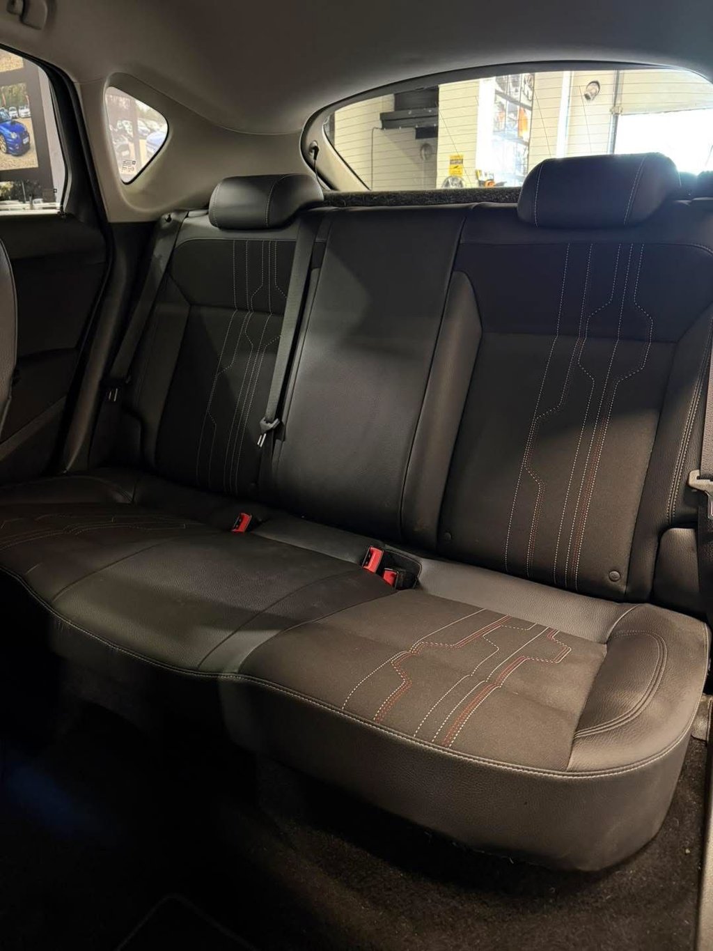 Used Vauxhall Astra 2012 for sale - 76772652: Photo 28