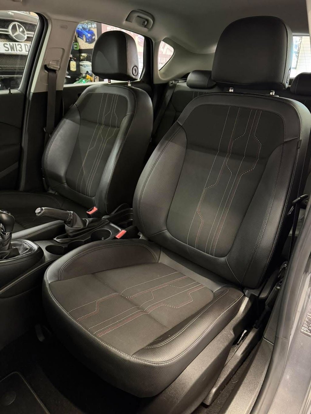 Used Vauxhall Astra 2012 for sale - 76772652: Photo 31