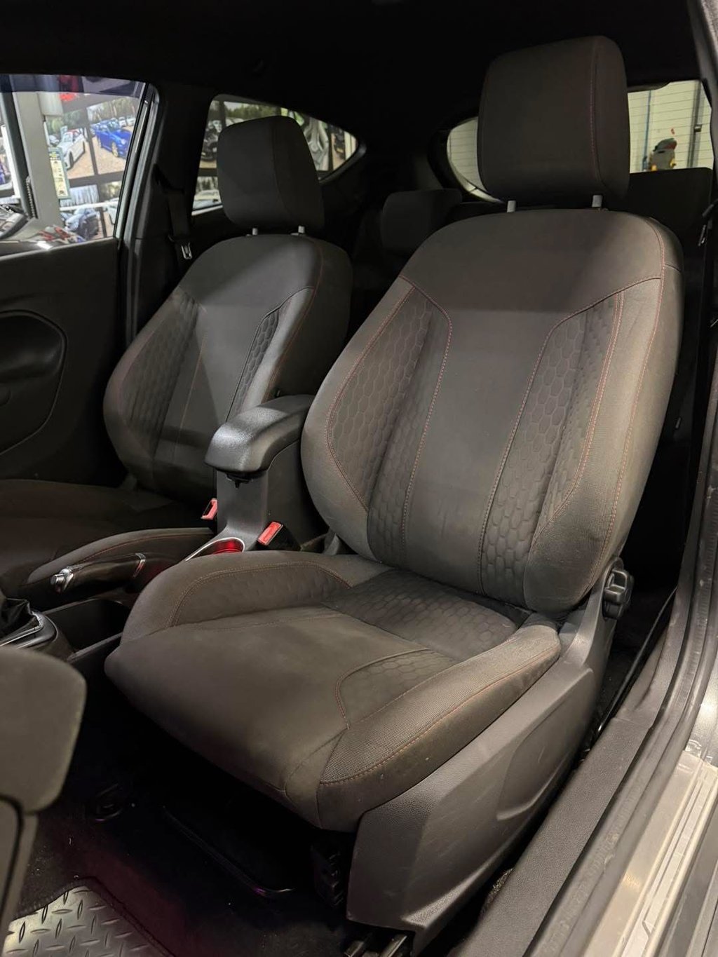 Used Ford Fiesta 2017 for sale - 77780325: Photo 24