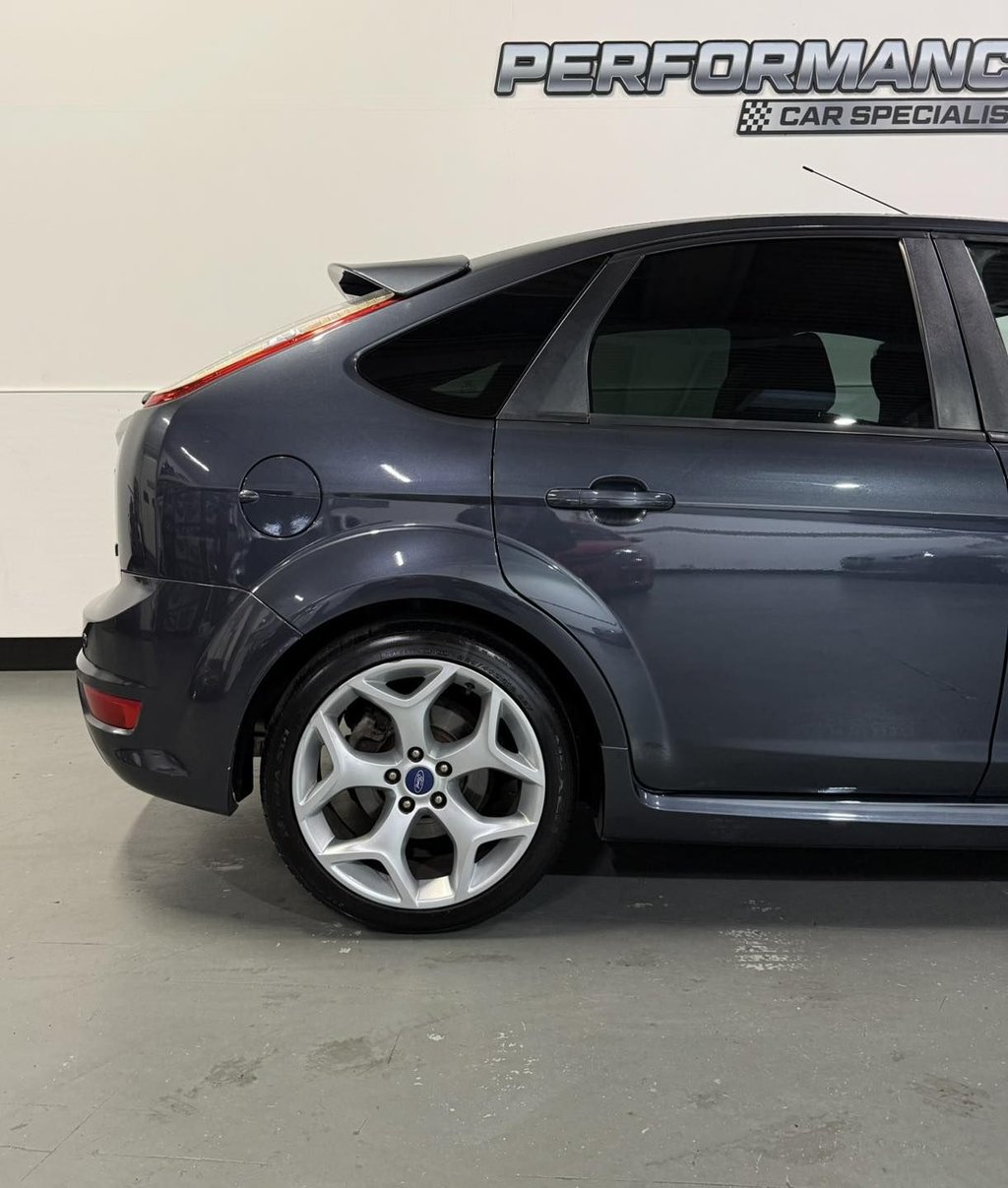 Used Ford Focus 2009 for sale - 76768369: Photo 12