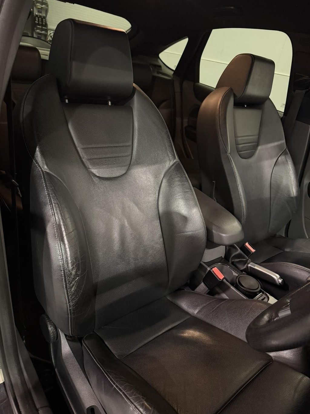 Used Ford Focus 2009 for sale - 76768369: Photo 19