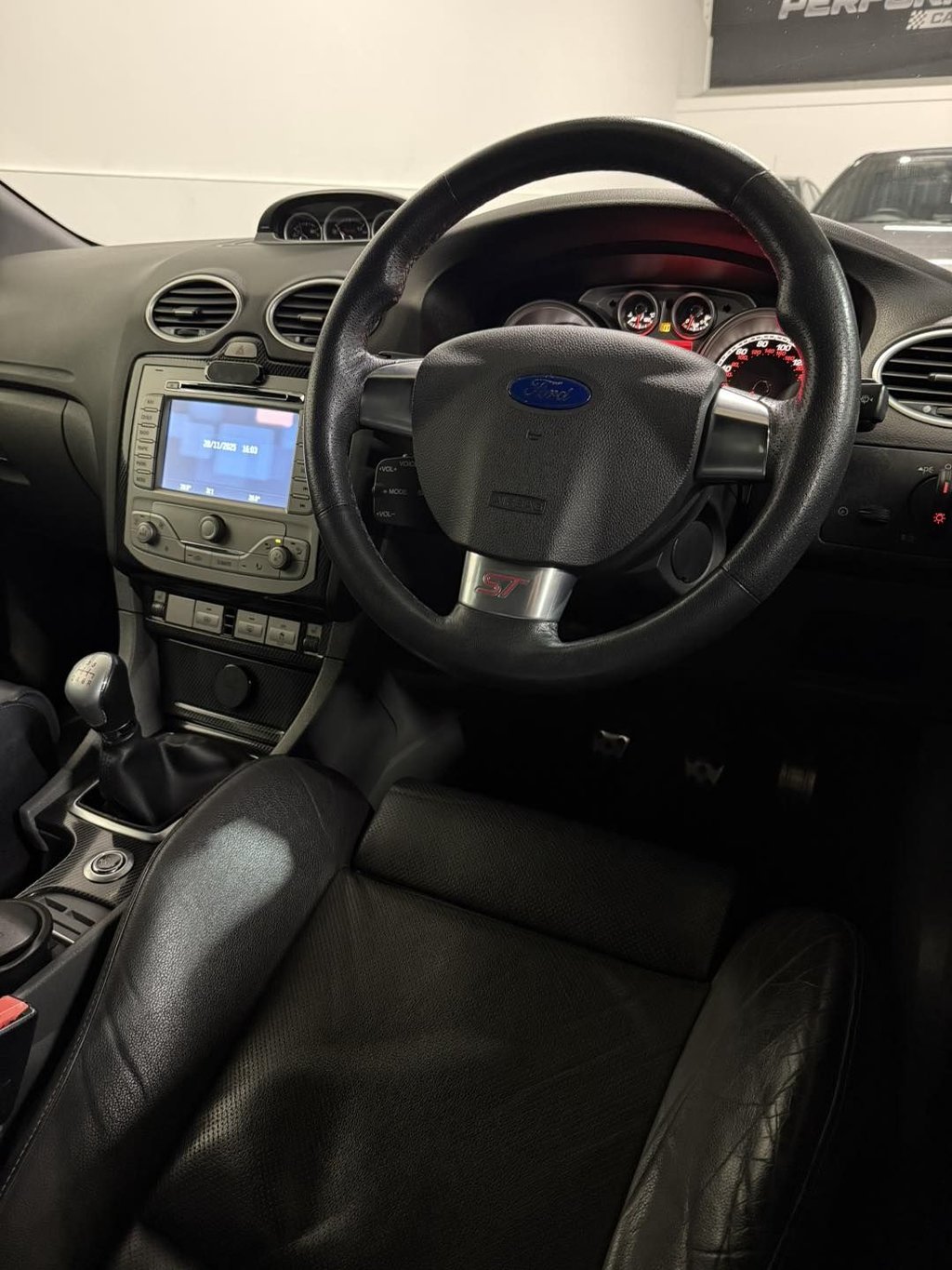 Used Ford Focus 2009 for sale - 76768369: Photo 24