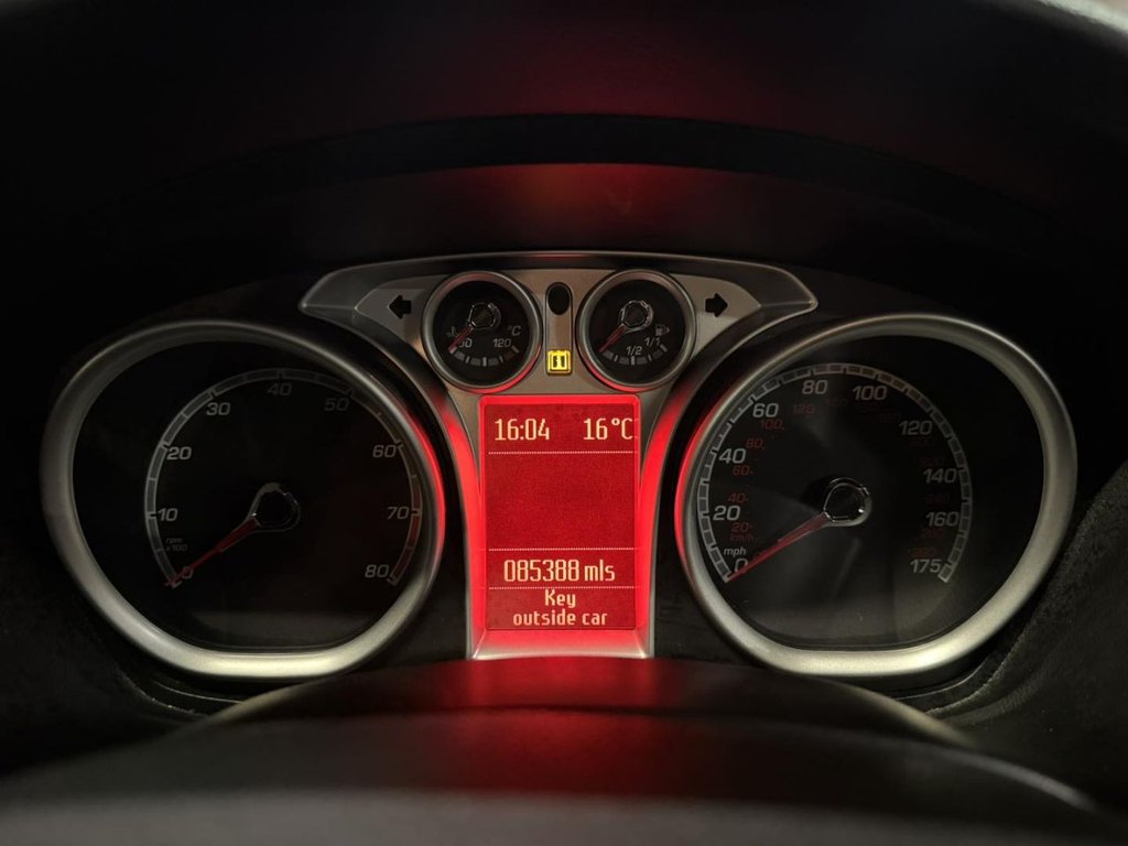 Used Ford Focus 2009 for sale - 76768369: Photo 27