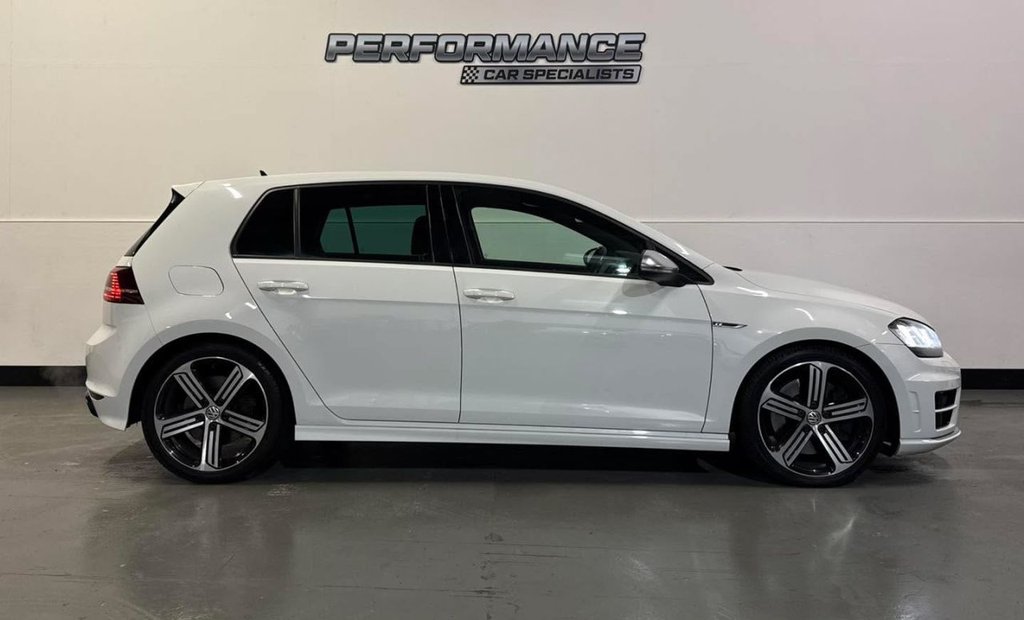 Used Volkswagen Golf 2017 for sale - 77463899: Photo 10