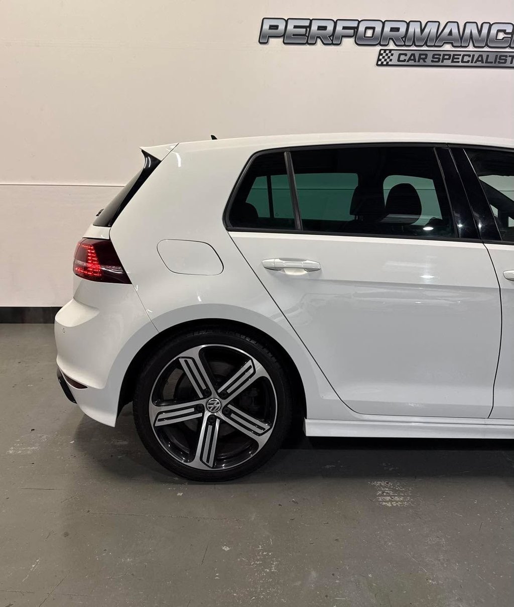 Used Volkswagen Golf 2017 for sale - 77463899: Photo 14