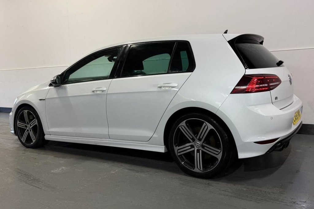 Used Volkswagen Golf 2017 for sale - 77463899: Photo 18