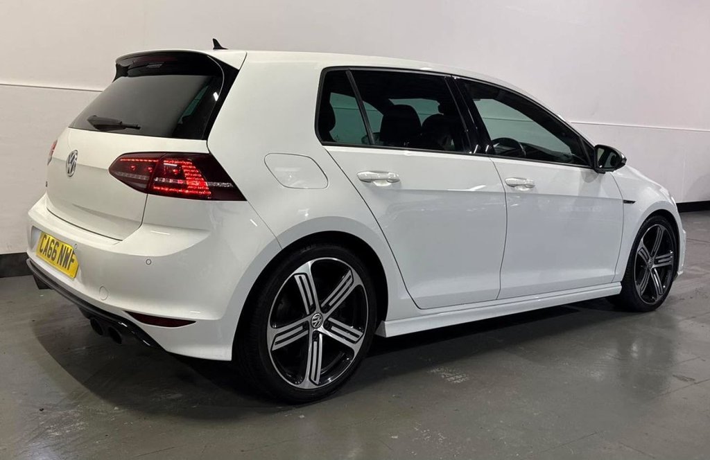 Used Volkswagen Golf 2017 for sale - 77463899: Photo 19