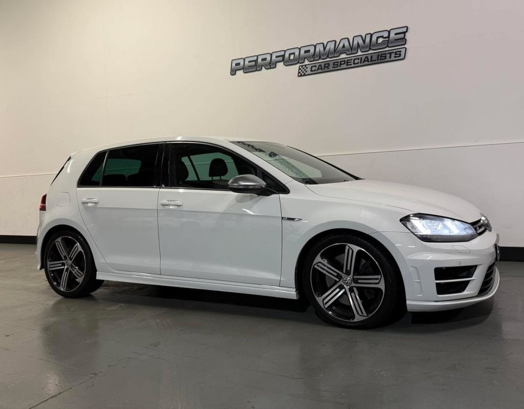 Used Volkswagen Golf 2017 for sale - 77463899: Photo 2