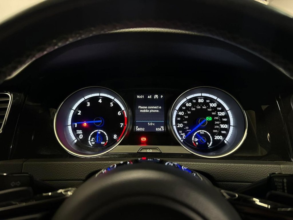 Used Volkswagen Golf 2017 for sale - 77463899: Photo 32