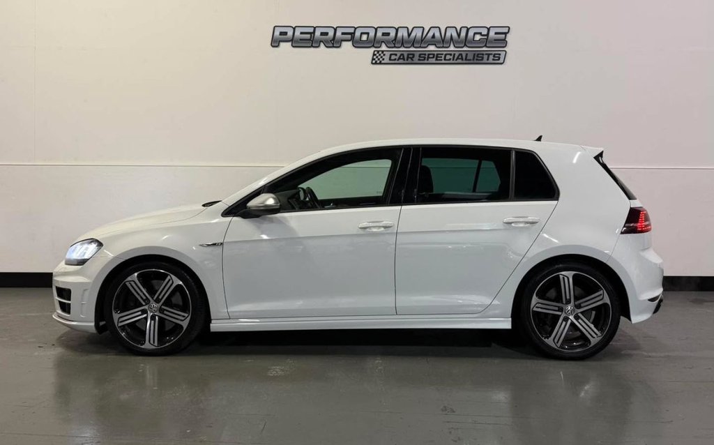 Used Volkswagen Golf 2017 for sale - 77463899: Photo 9