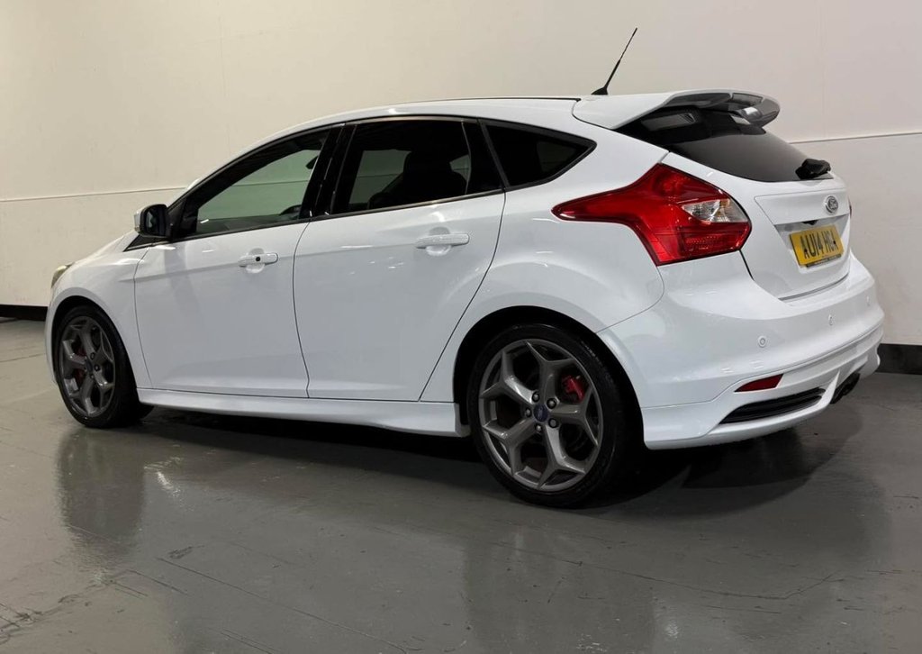 Used Ford Focus 2014 for sale - 77256086: Photo 11