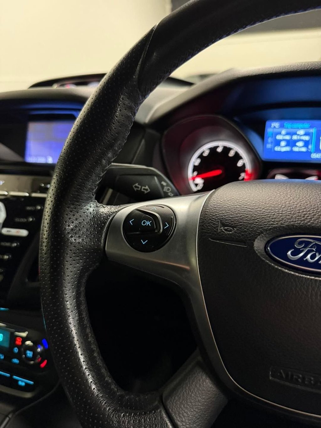 Used Ford Focus 2014 for sale - 77256086: Photo 32