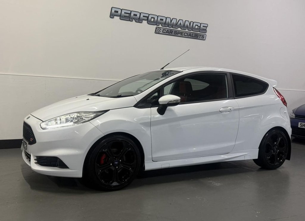 Used Ford Fiesta 2014 for sale - 76772650: Photo 1