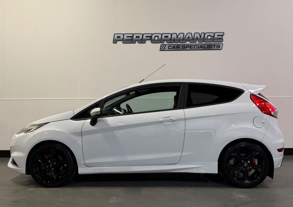 Used Ford Fiesta 2014 for sale - 76772650: Photo 10