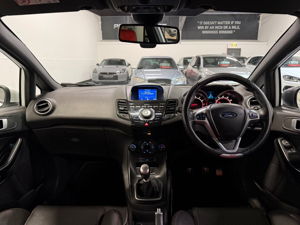 Used Ford Fiesta 2014 for sale - 76772650: Photo 22