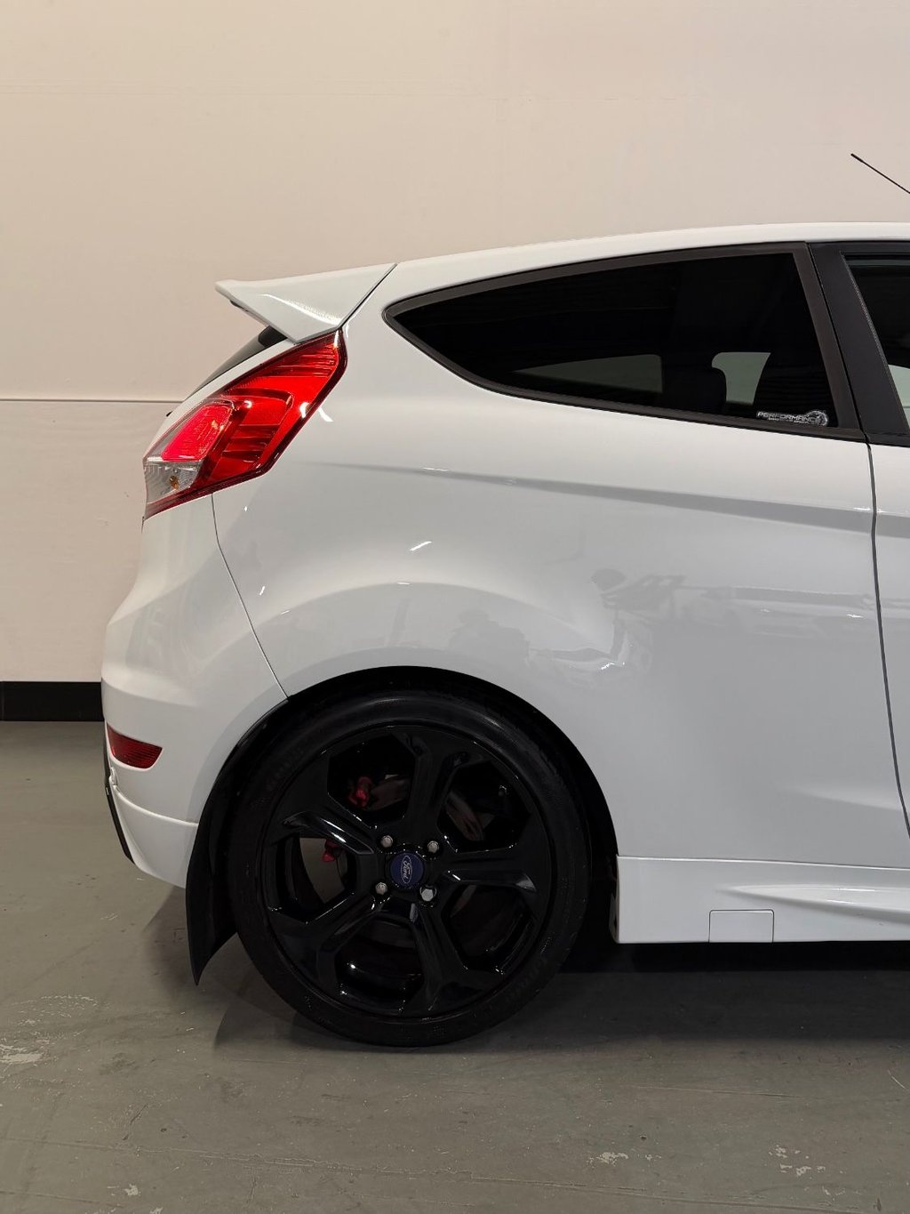 Used Ford Fiesta 2014 for sale - 76772650: Photo 7