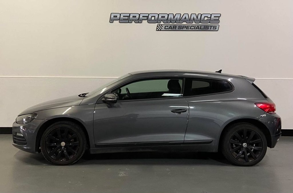 Used Volkswagen Scirocco 2013 for sale - 76772657: Photo 2