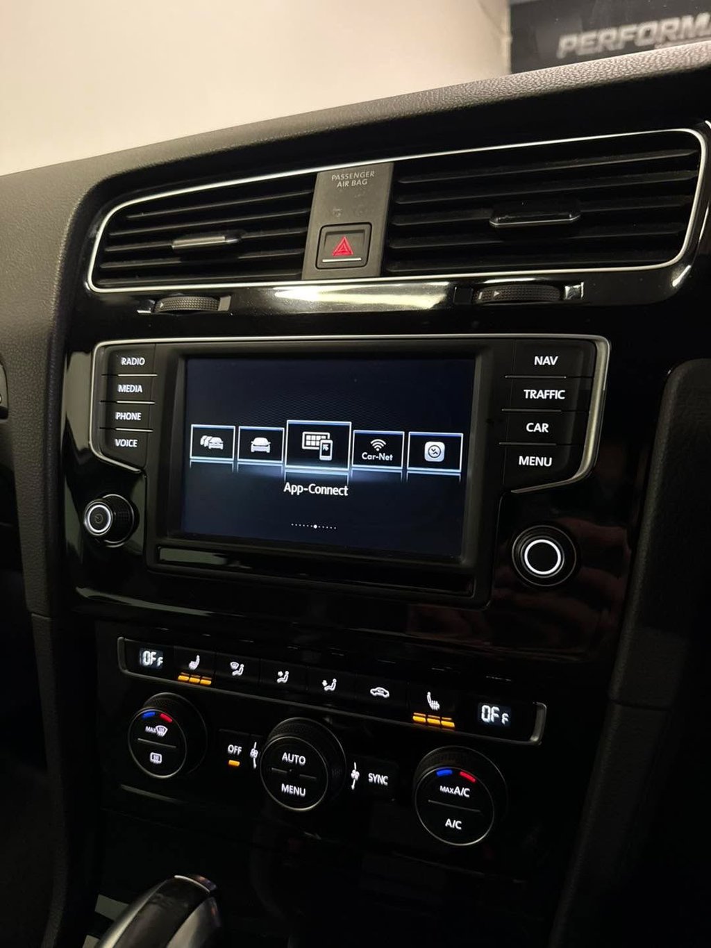 Used Volkswagen Golf 2017 for sale - 77546697: Photo 34