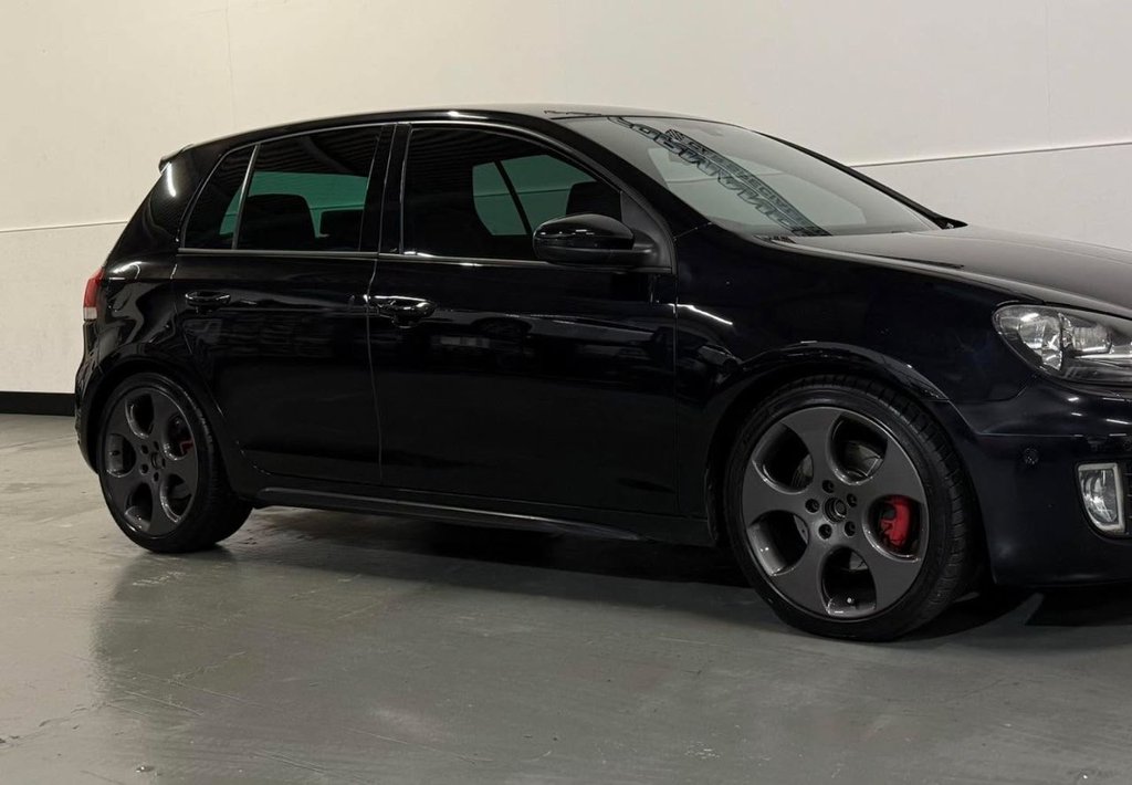 Used Volkswagen Golf 2010 for sale - 77269110: Photo 17