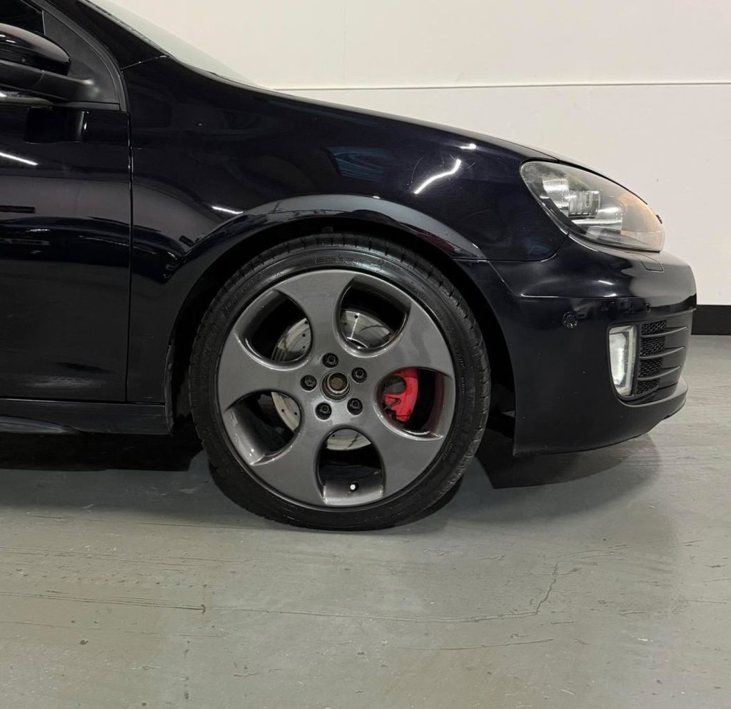 Used Volkswagen Golf 2010 for sale - 77269110: Photo 9