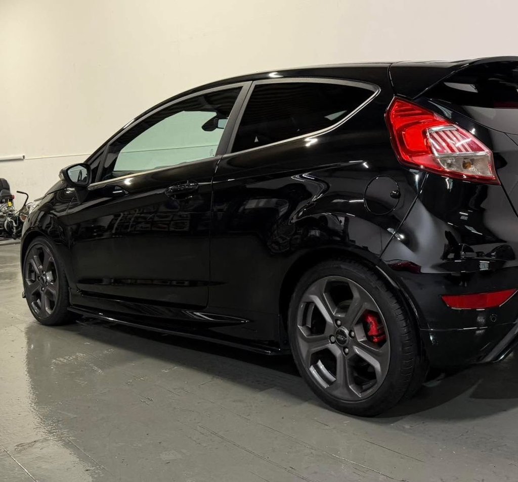 Used Ford Fiesta 2017 for sale - 77177999: Photo 17