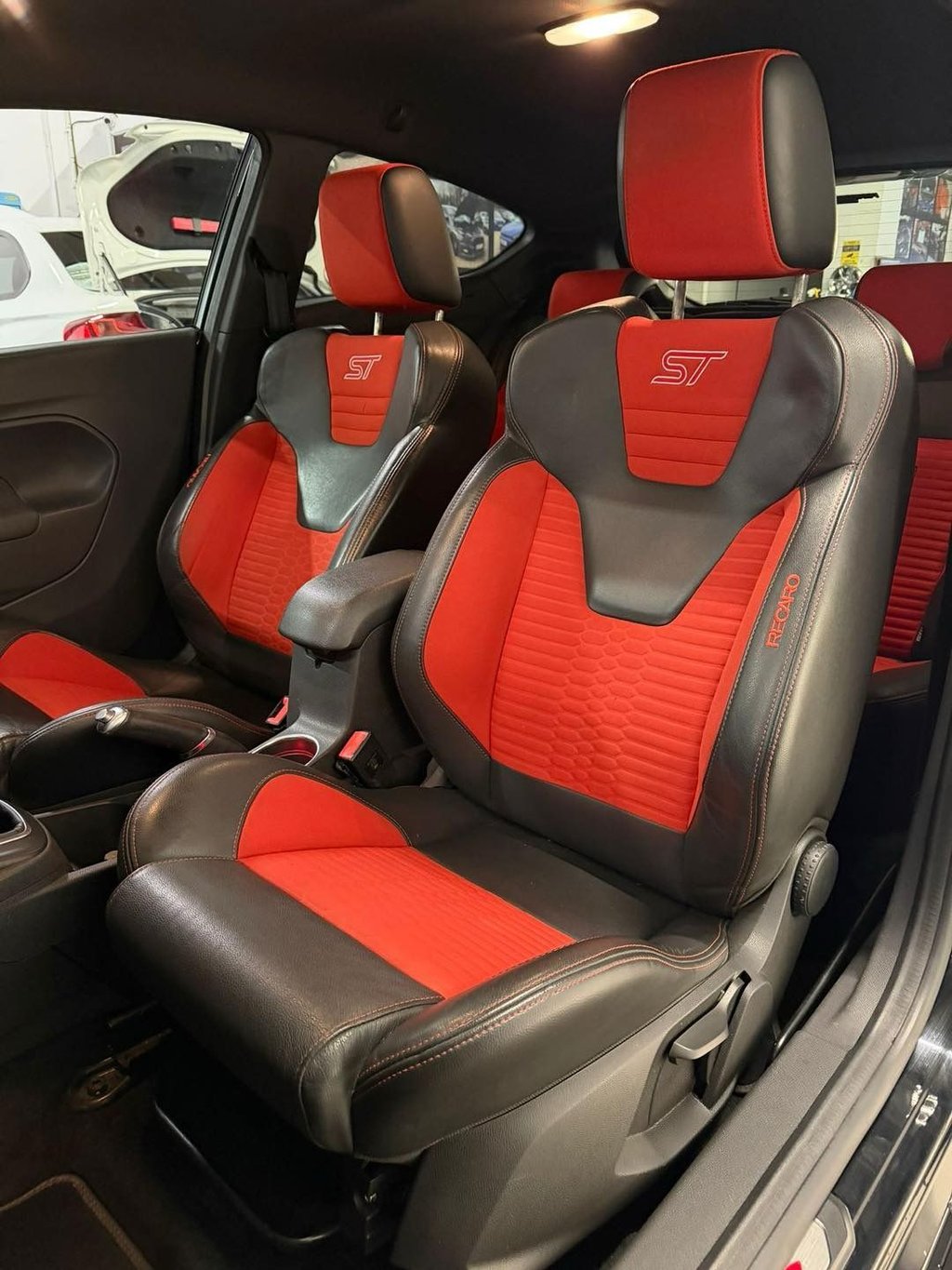 Used Ford Fiesta 2017 for sale - 77177999: Photo 20