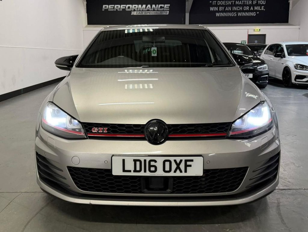 Used Volkswagen Golf 2016 for sale - 77110853: Photo 2