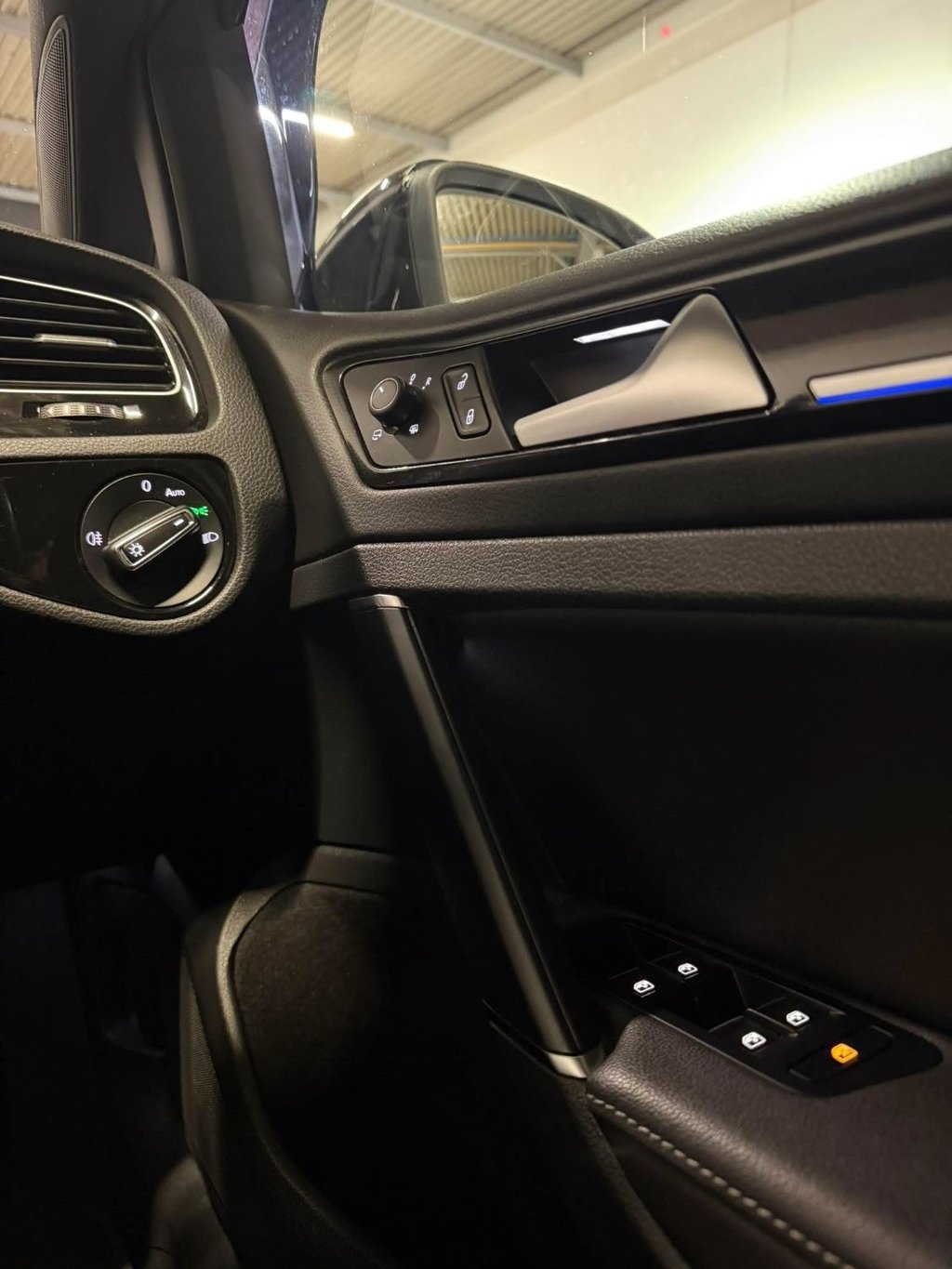 Used Volkswagen Golf 2020 for sale - 76962122: Photo 32