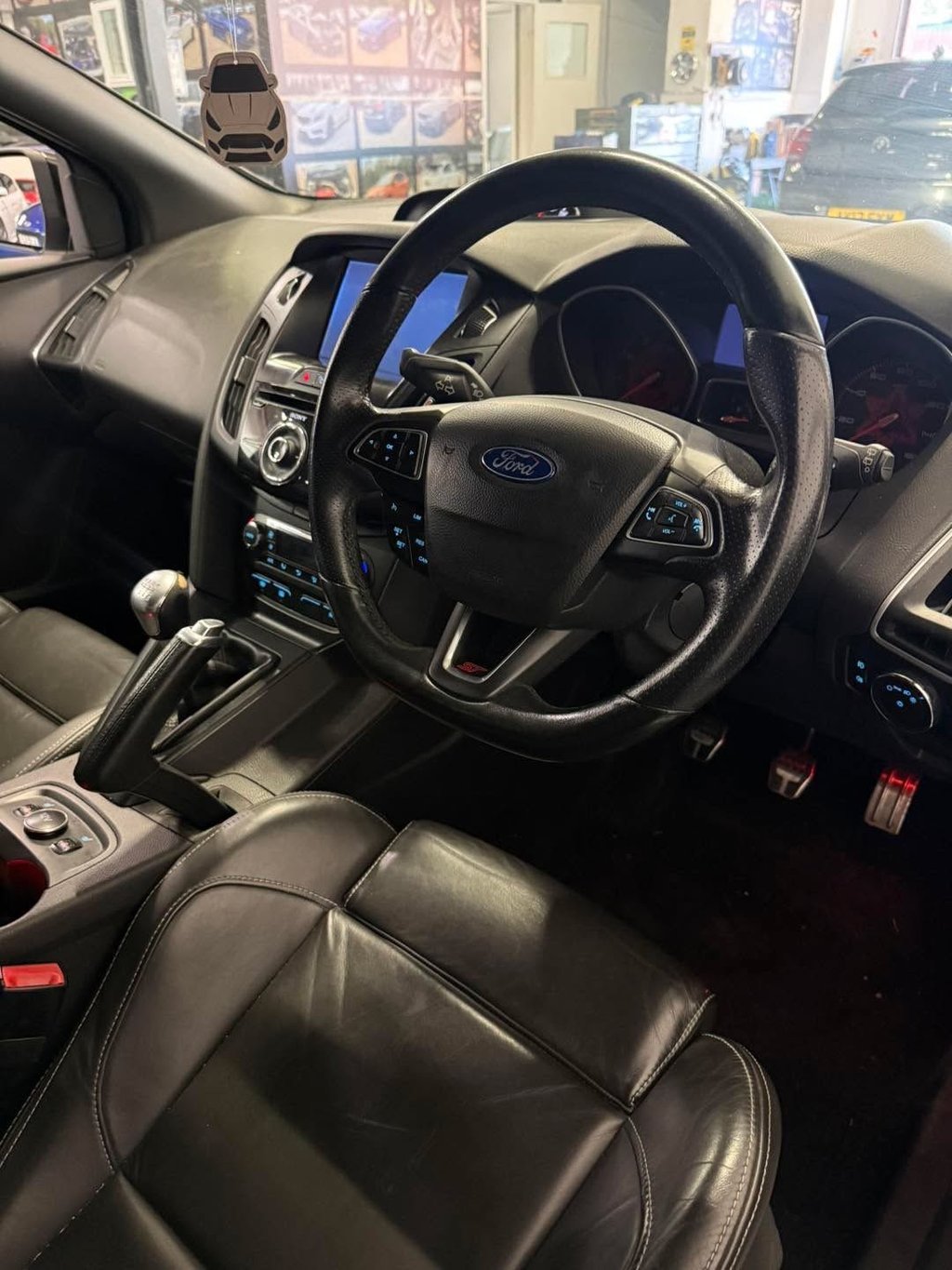 Used Ford Focus 2012 for sale - 77360143: Photo 4