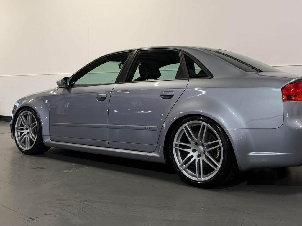 Used Audi RS4 2006 for sale - 76867681: Photo 17