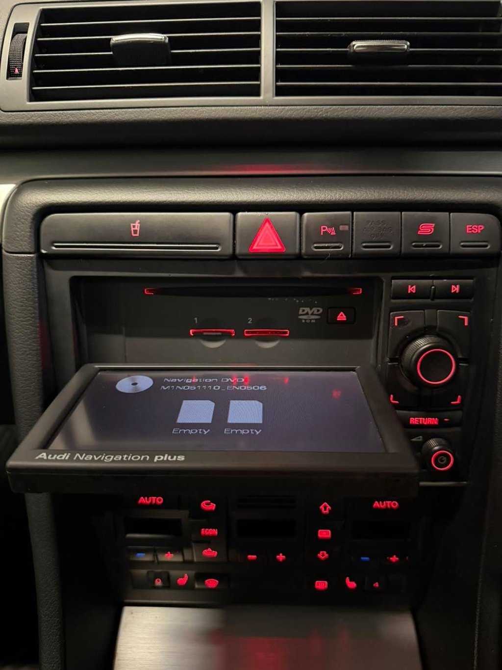 Used Audi RS4 2006 for sale - 76867681: Photo 29