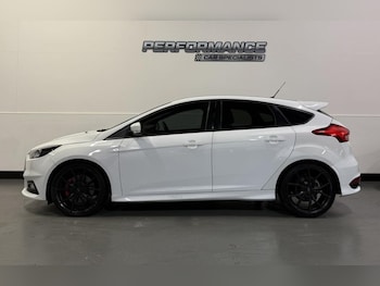 Used Ford Focus 2016 for sale - 76772660: Photo