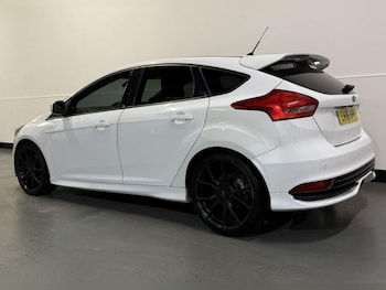 Used Ford Focus 2016 for sale - 76772660: Photo