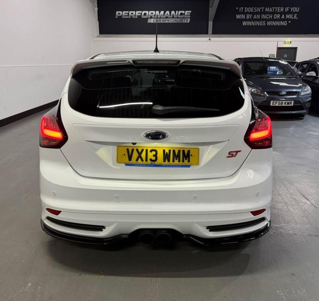 Used Ford Focus 2013 for sale - 76768552: Photo 4