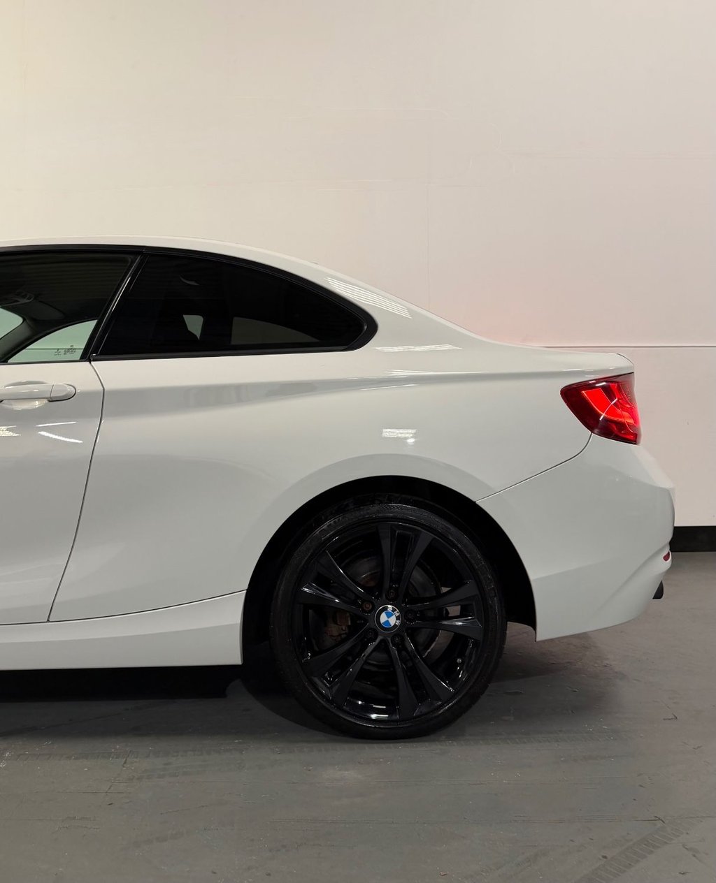 Used BMW 2 Series 2015 for sale - 77111244: Photo 8
