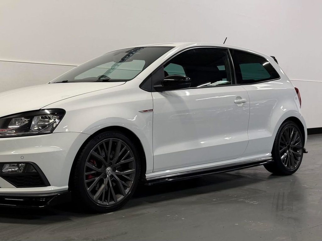 Used Volkswagen Polo 2015 for sale - 76900241: Photo 14