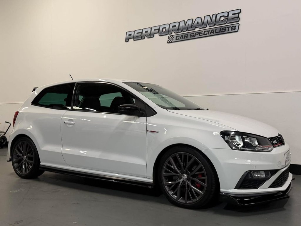 Used Volkswagen Polo 2015 for sale - 76900241: Photo 3