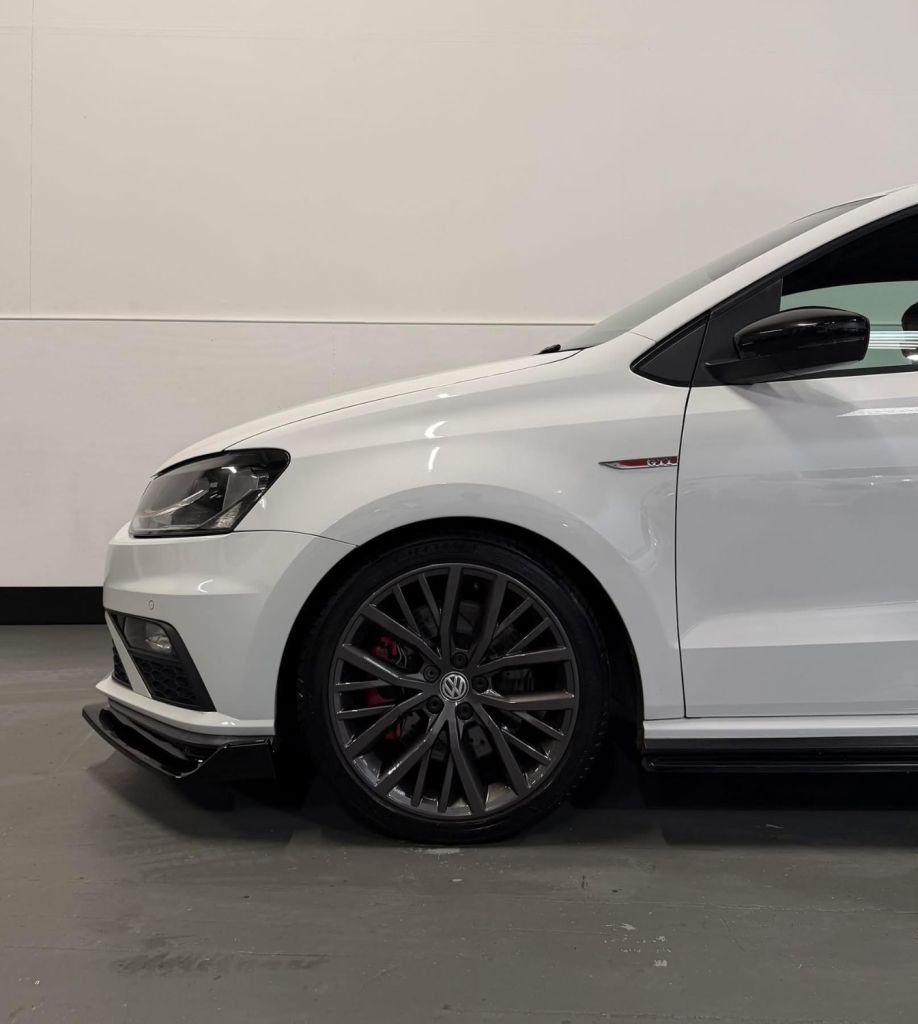 Used Volkswagen Polo 2015 for sale - 76900241: Photo 5