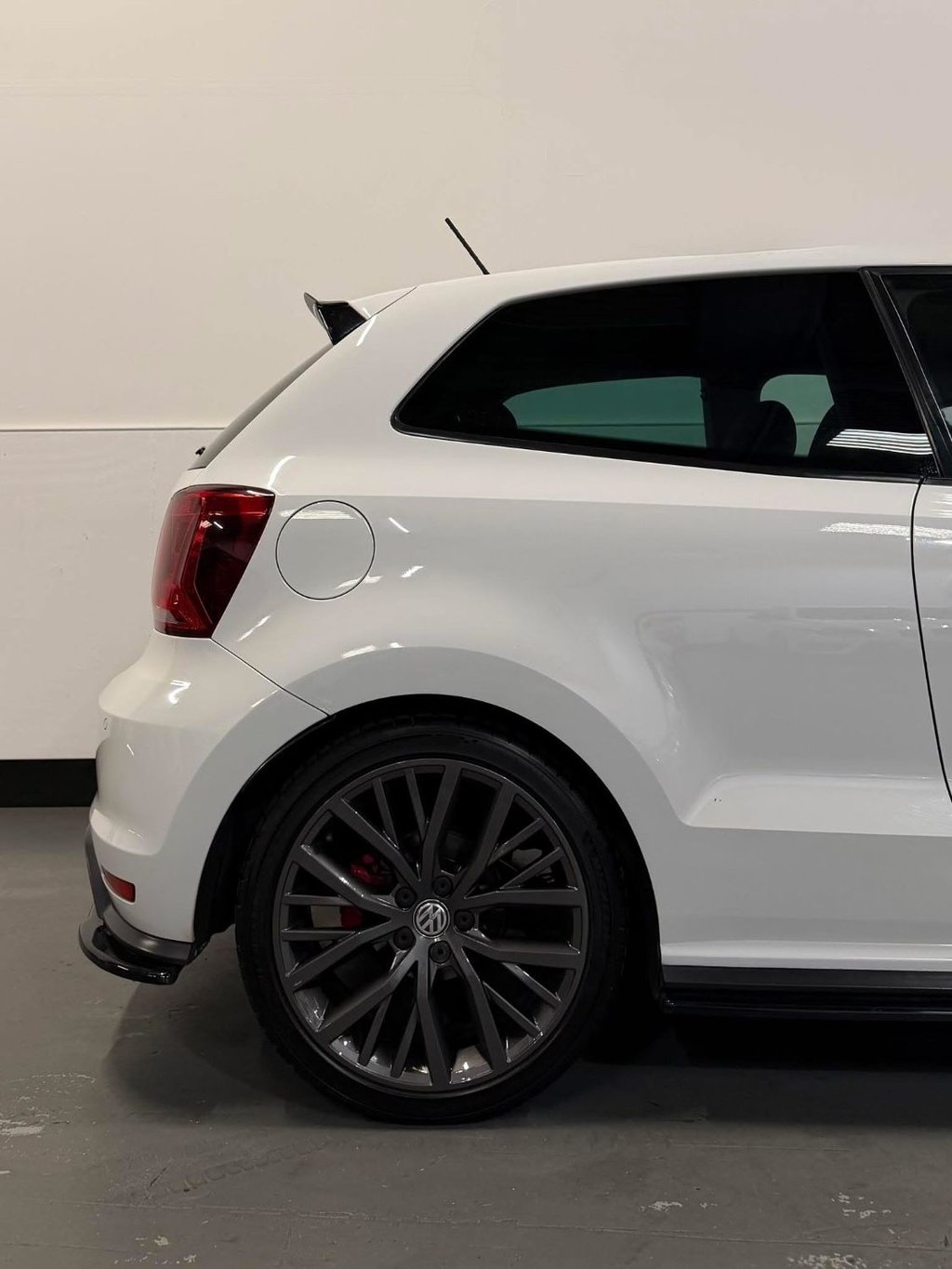 Used Volkswagen Polo 2015 for sale - 76900241: Photo 8