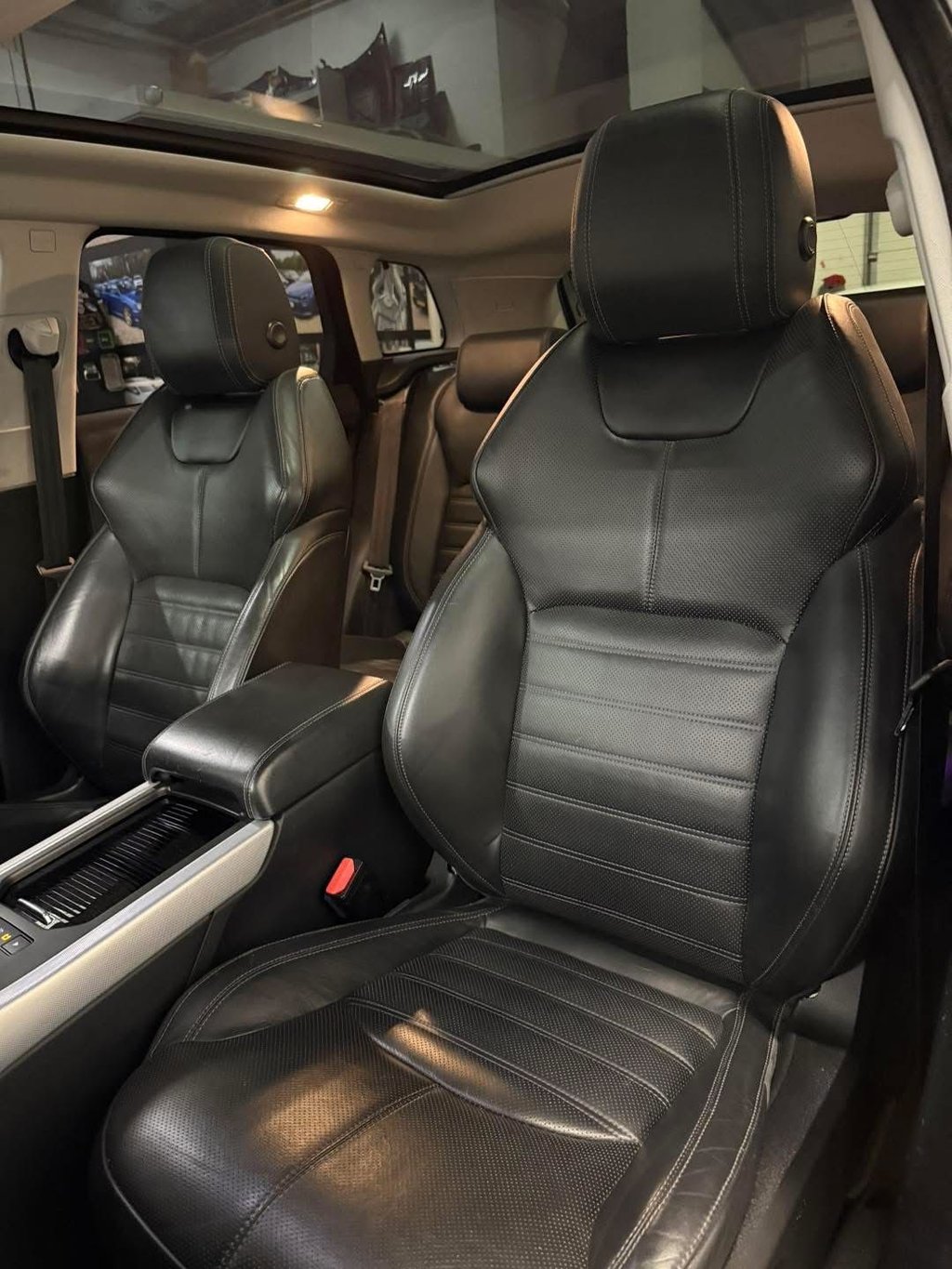 Used Land Rover Range Rover Evoque 2016 for sale - 76772658: Photo 17