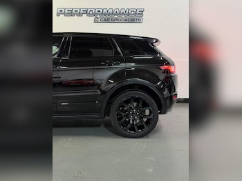 Used Land Rover Range Rover Evoque 2016 for sale - 76772658: Photo