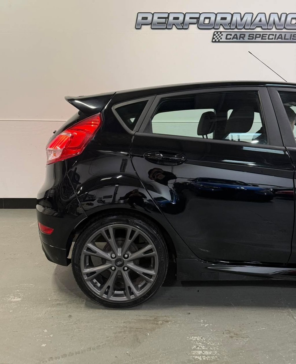 Used Ford Fiesta 2017 for sale - 77442233: Photo 11