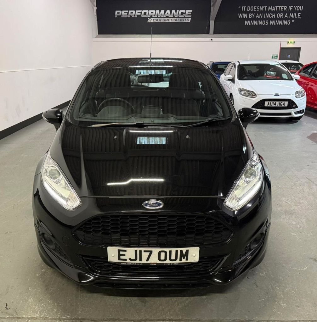 Used Ford Fiesta 2017 for sale - 77442233: Photo 2