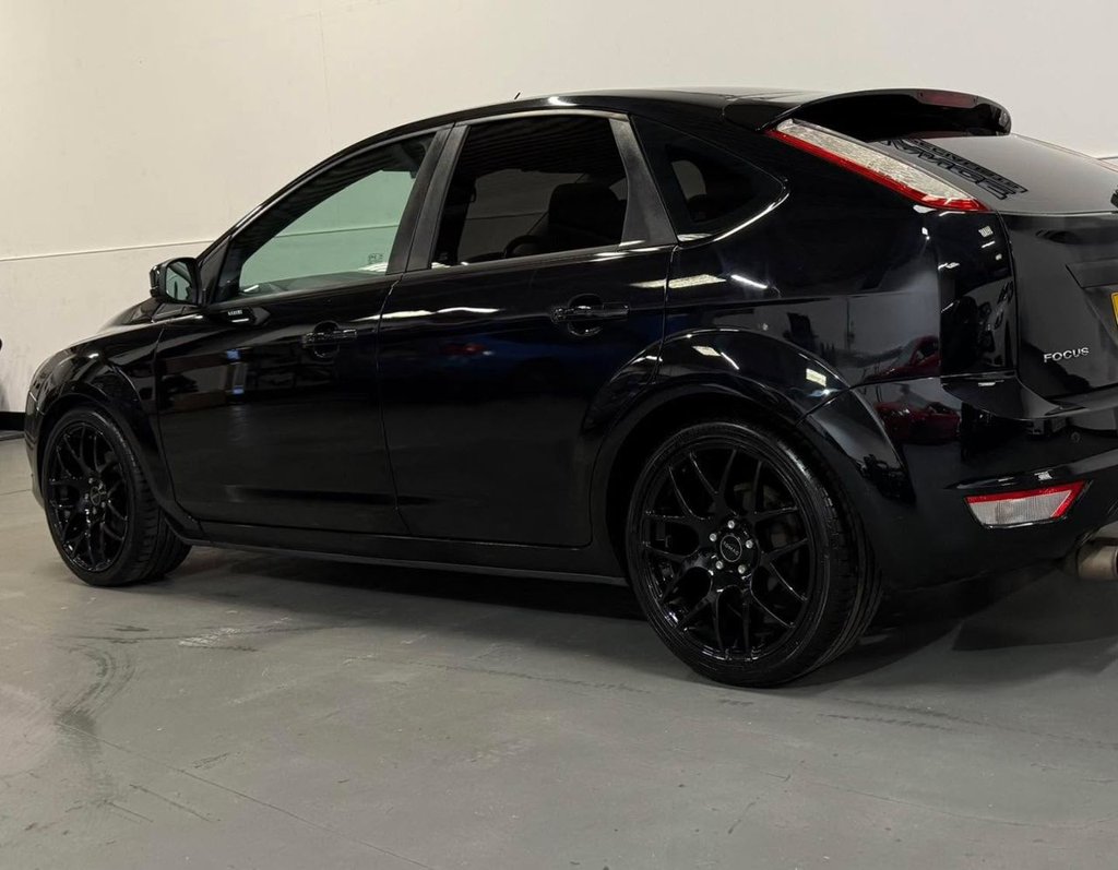 Used Ford Focus 2011 for sale - 77263646: Photo 16