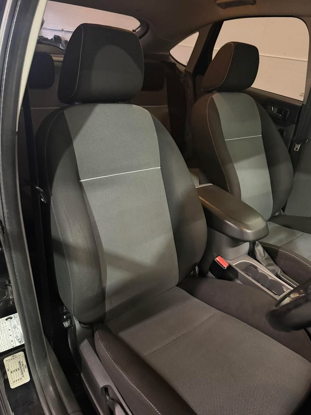 Used Ford Focus 2011 for sale - 77263646: Photo 18