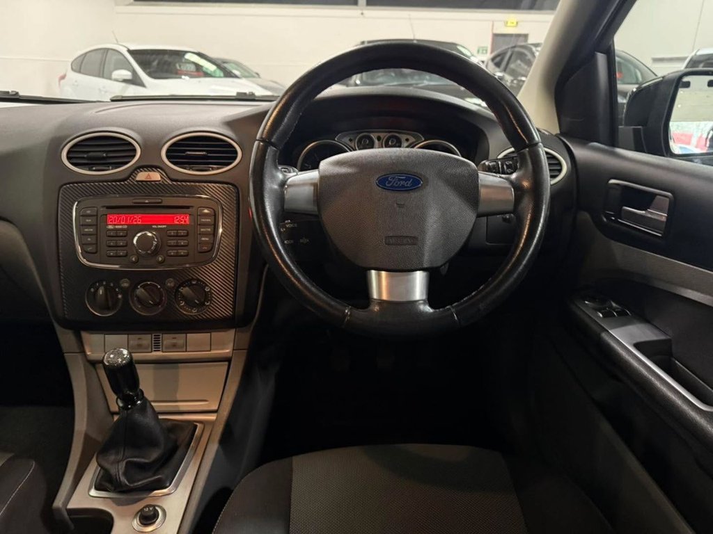 Used Ford Focus 2011 for sale - 77263646: Photo 22